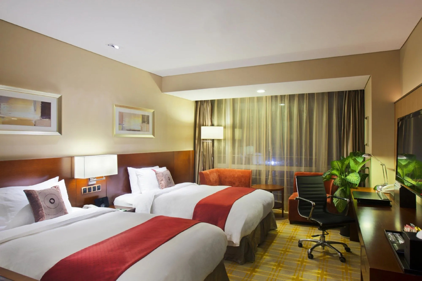 Holiday Inn Yinchuan International Trade Centre