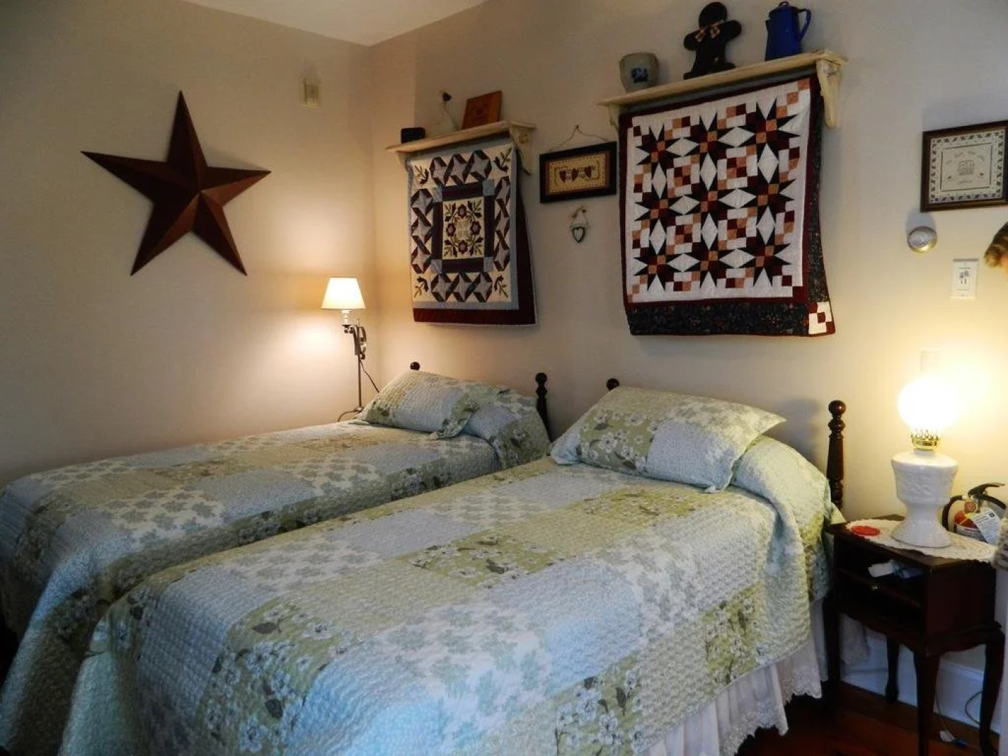 E J Bowman House Bed & Breakfast