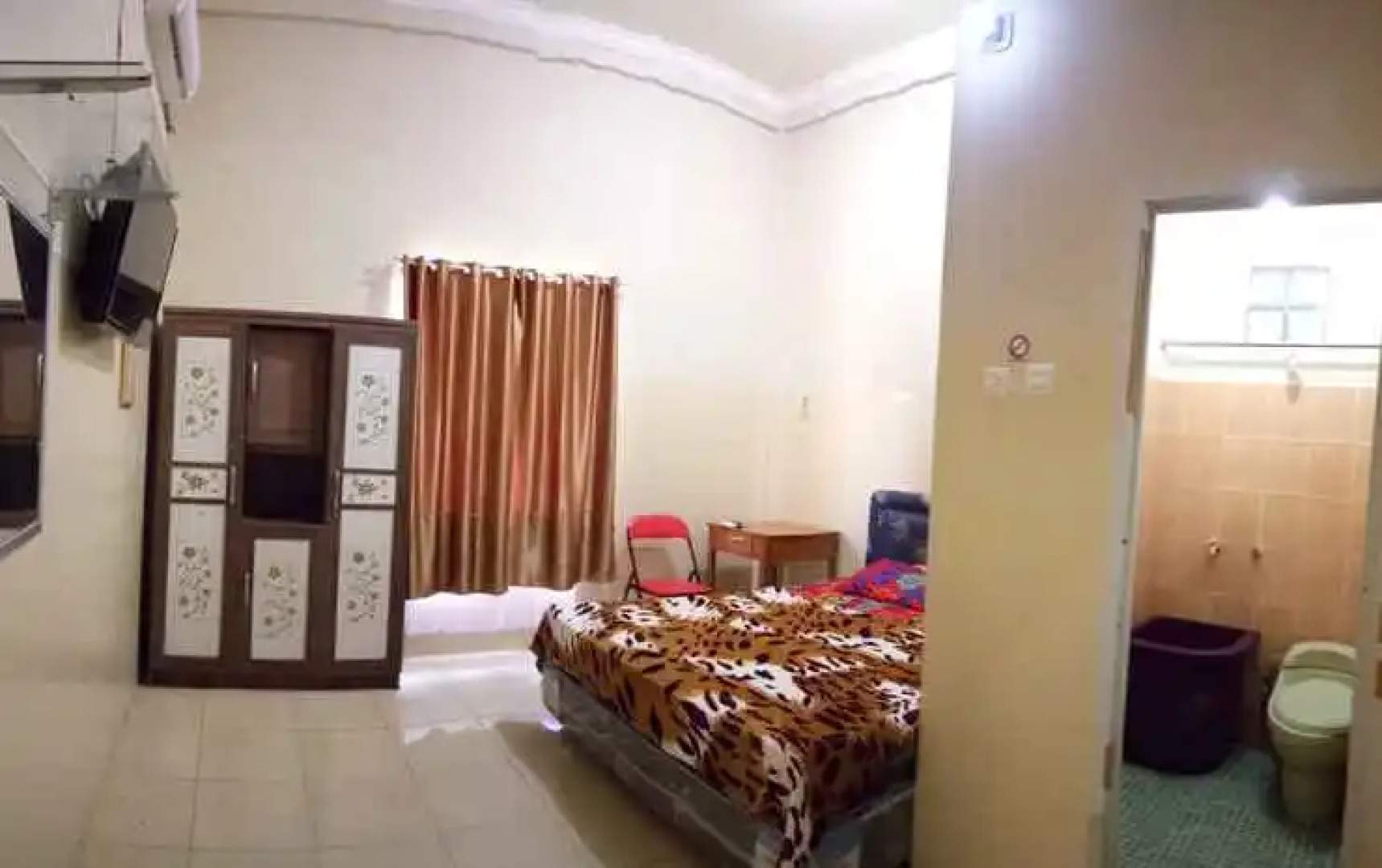 Rian Kost - Hotel Penginapan Murah Pusat Kota Palembang