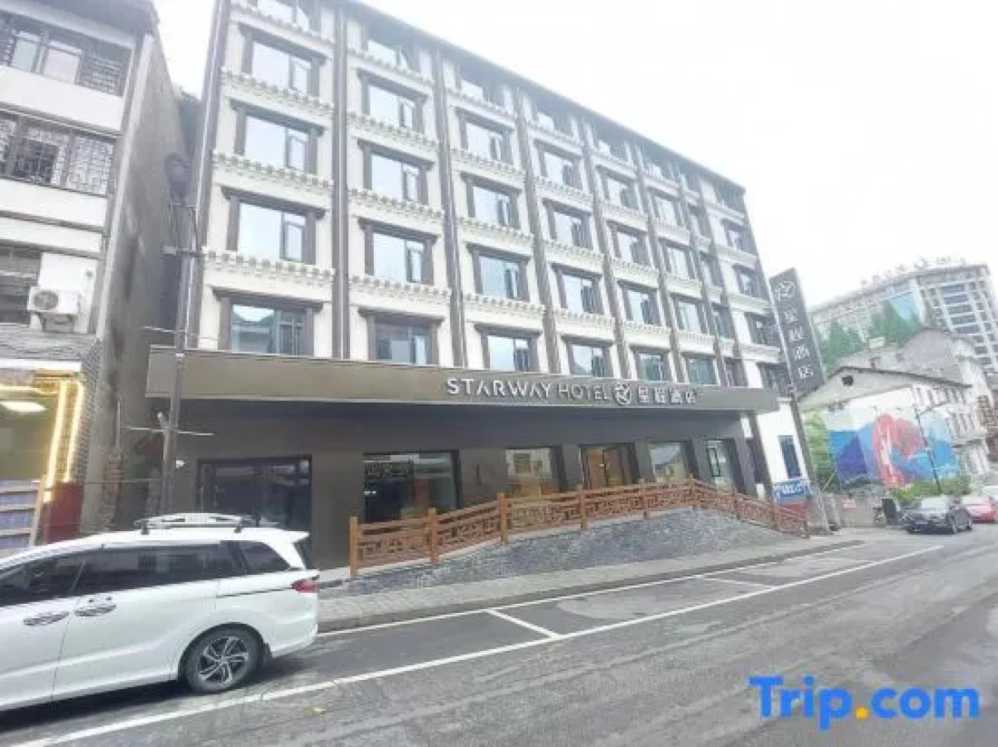 Shenlongjia Shunda Hotel