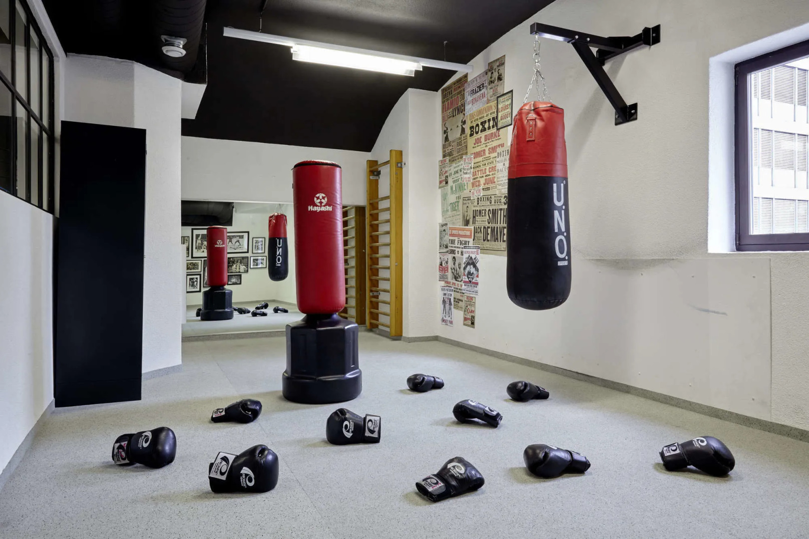 Glärnischhof by Trinity