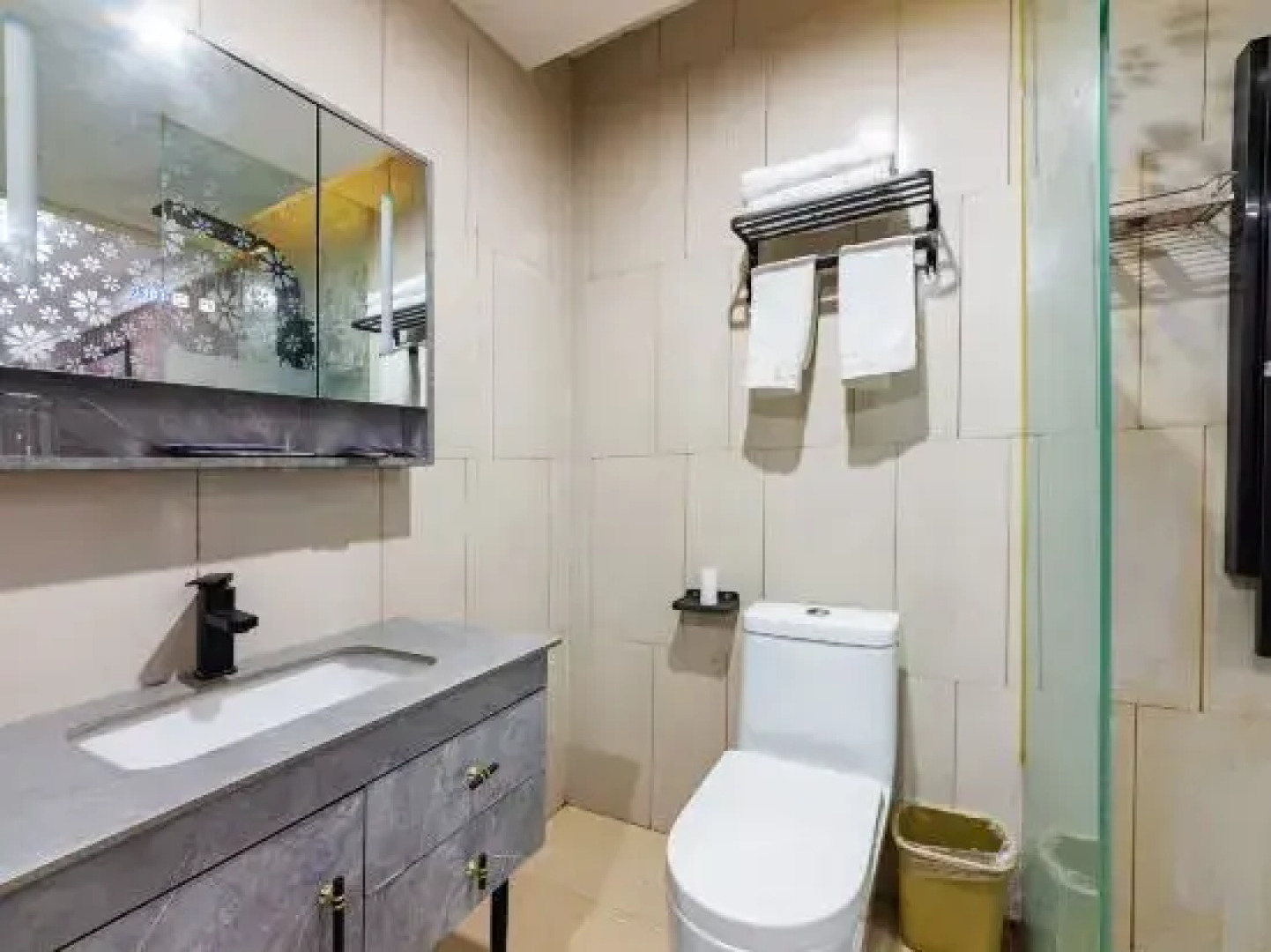 Lanzhou Huayu Business Hotel