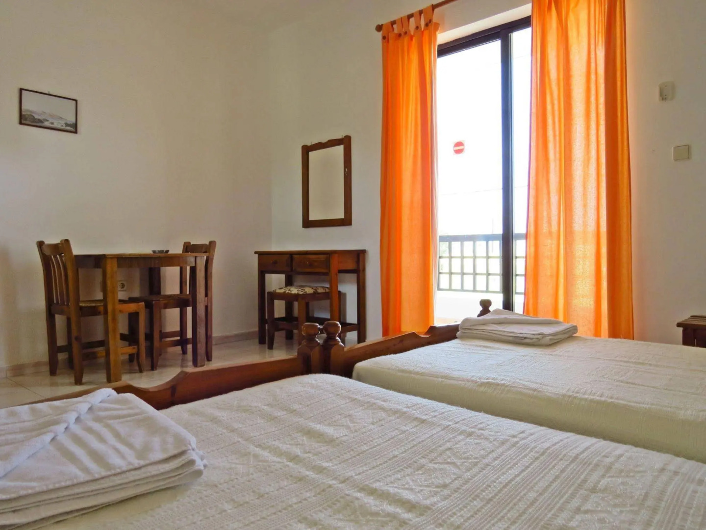 Debby Hotel Apartments