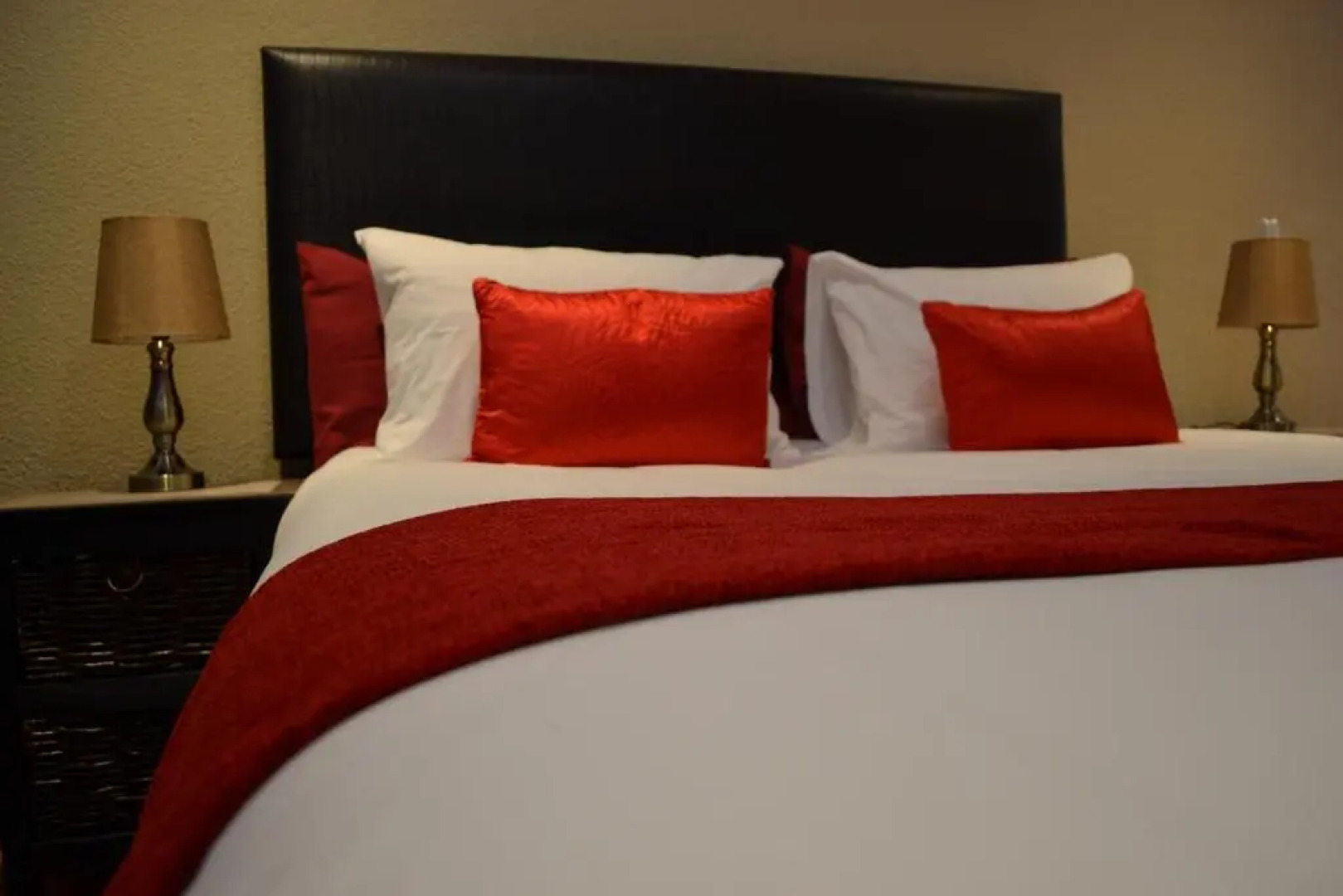 Kayalako on 4th Avenue