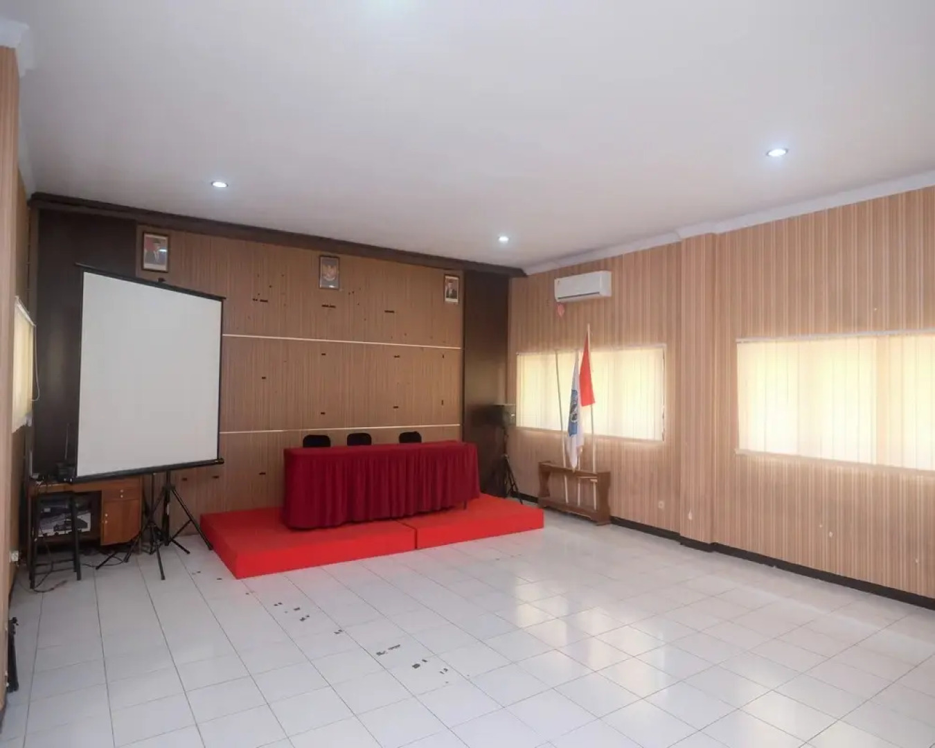 Urbanview Hotel LTefa Pemalang