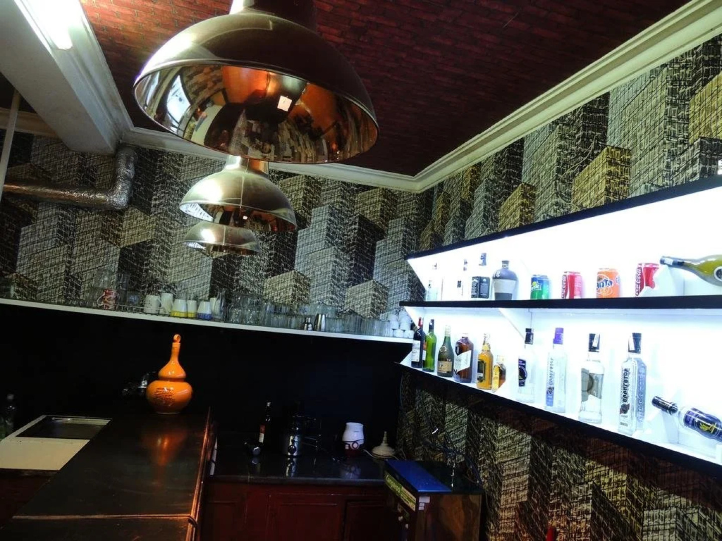 Ha Long Happy Hostel - Adults Only