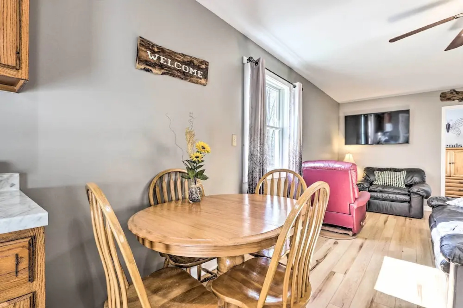 Peaceful & Secluded Knoxville Retreat w/ Deck