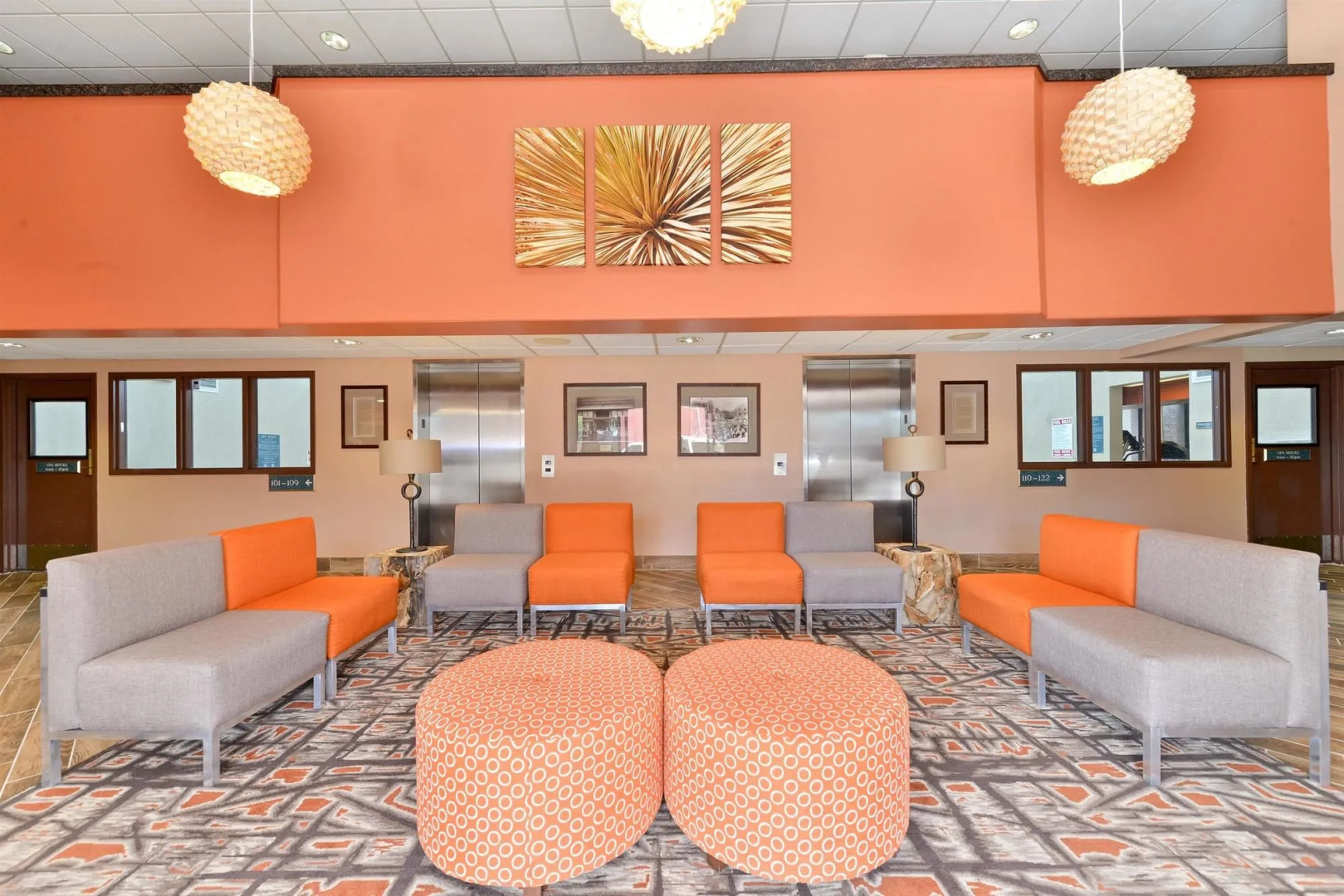 Holiday Inn Express & Suites Phoenix - Tempe by IHG