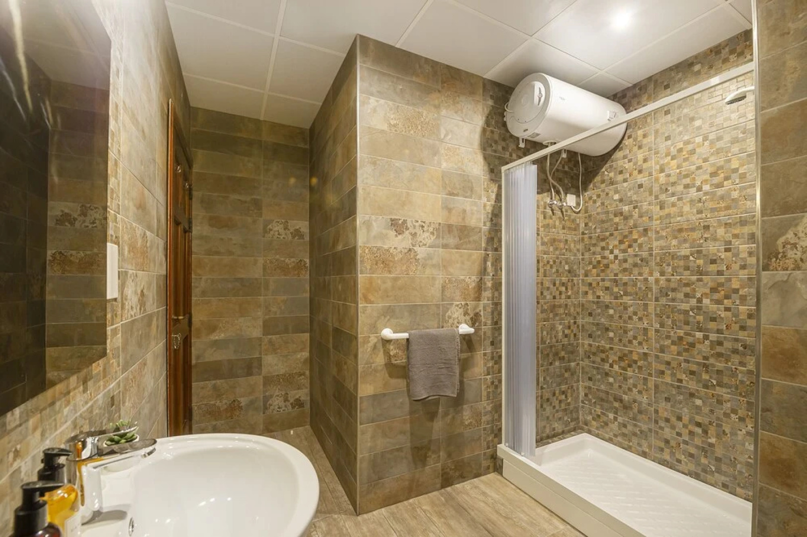 Summer Breeze Penthouse