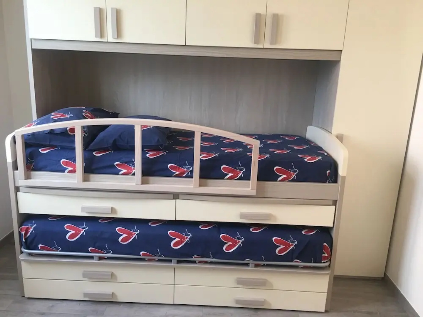 Luxury Apartment with Pool