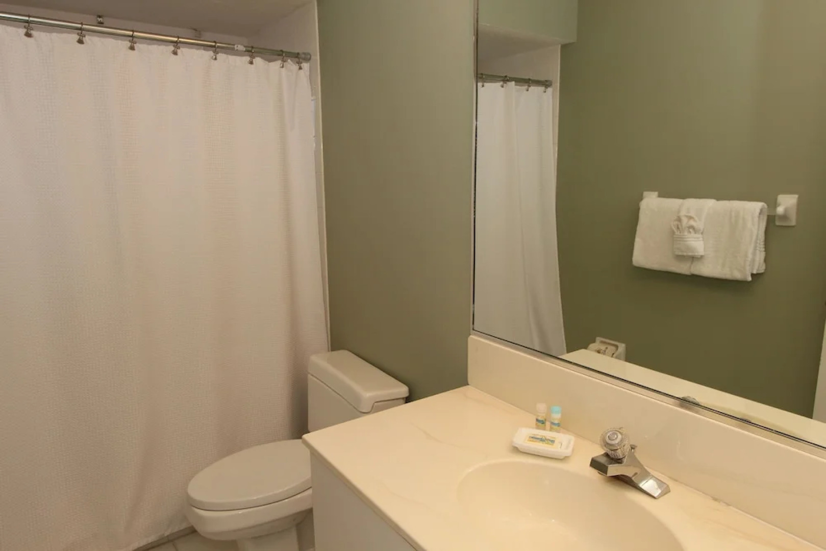 Cedars Tennis Resort by RVA