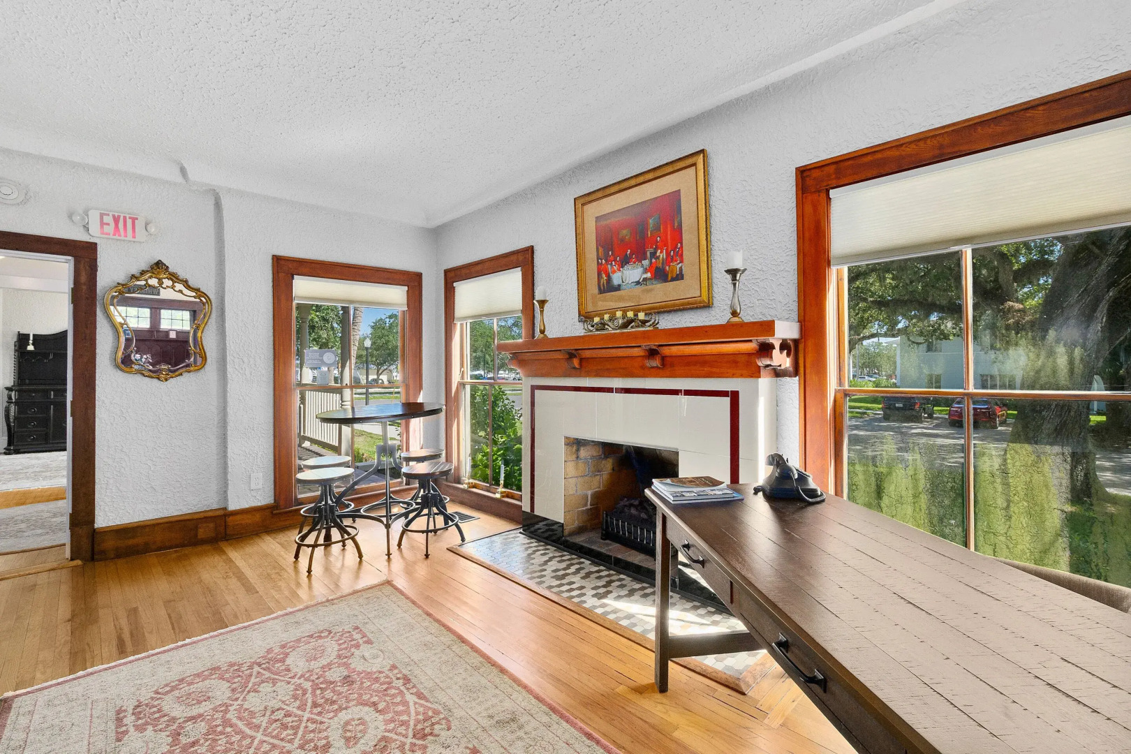 Golden Magnolia Marine