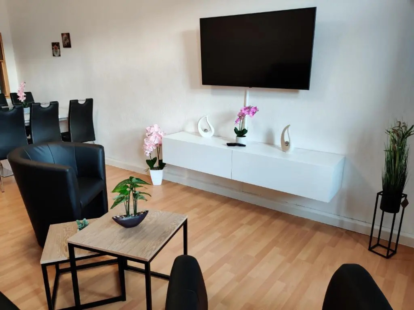 Family Apartments - Salzhausblick Ferienwohnungen