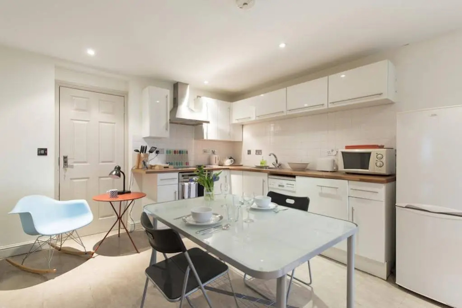 My Place Go - Imperial Court