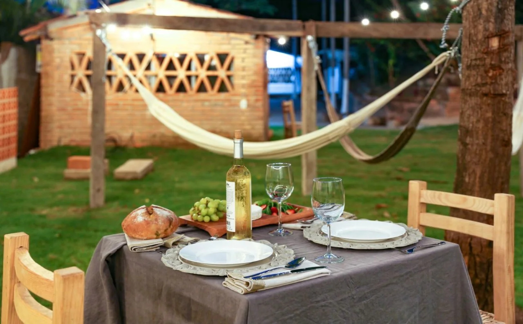 Distrito 88 - Adults only