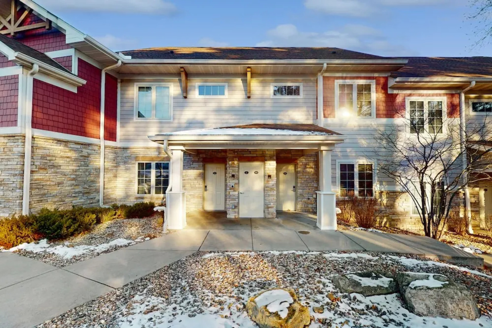 Rhapsody Condominiums