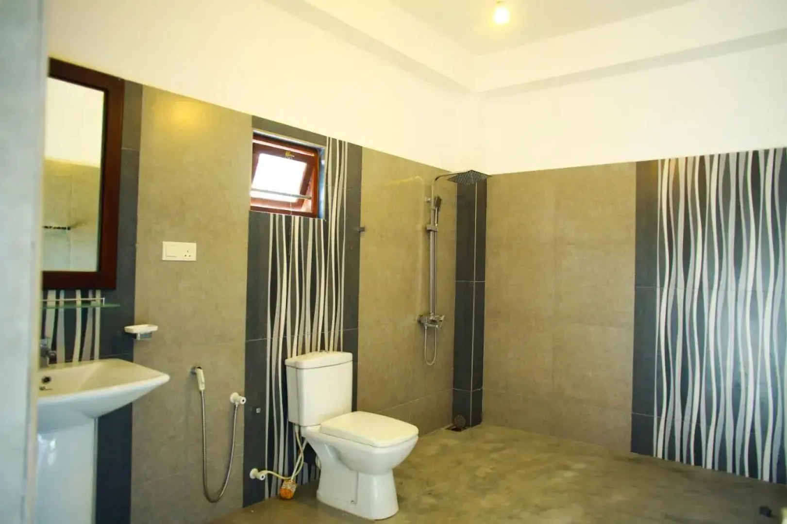 Isindu Sky Lodge Mirissa