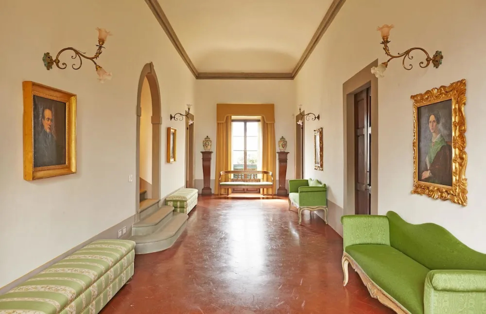 Villa Colline - Seven Bedroom Villa