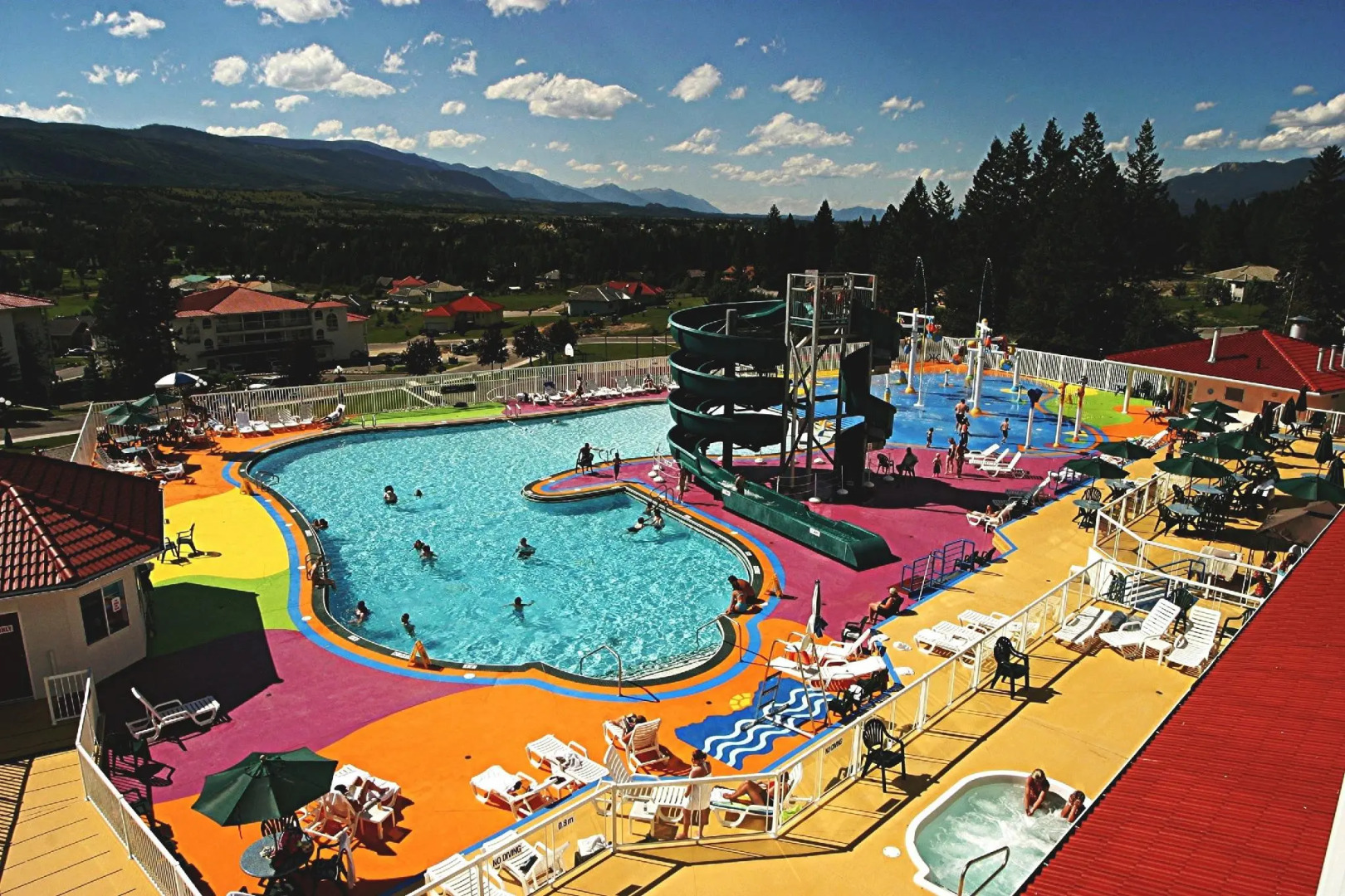 Mountain View Resort and Suites at Fairmont Hot Springs