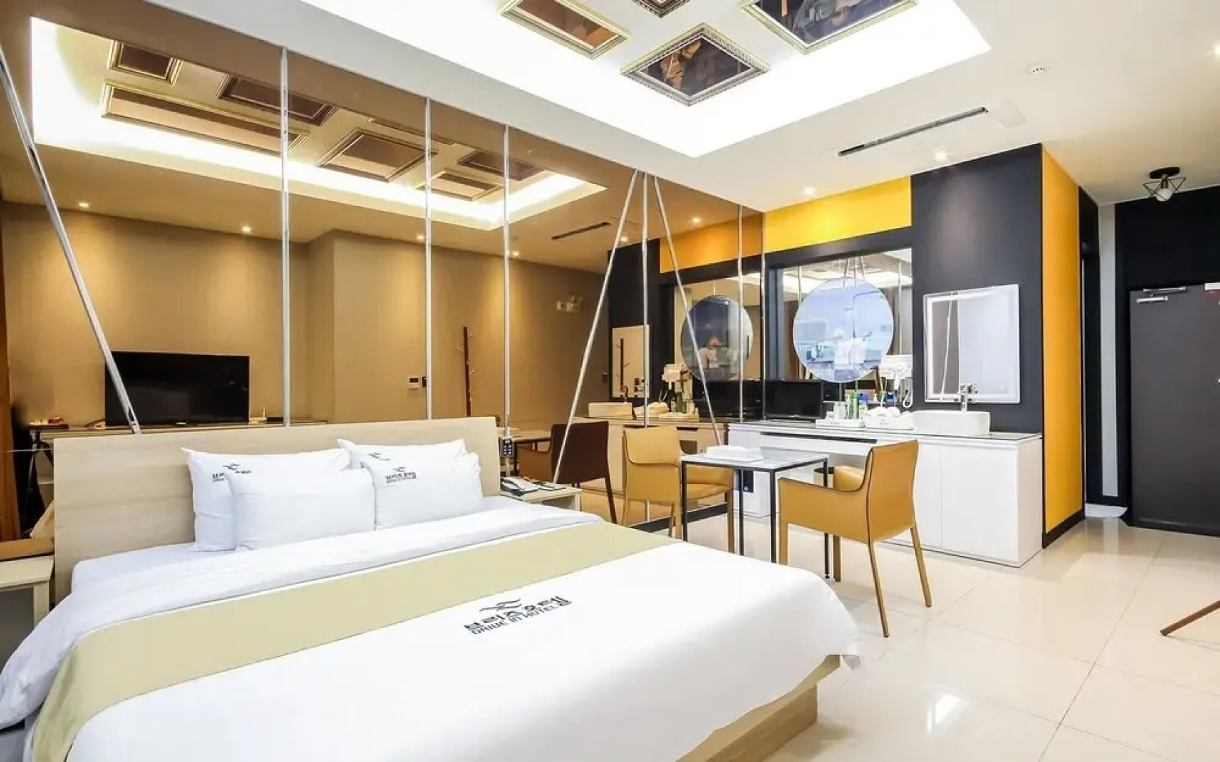 Naju Breeze Self Check-in Motel