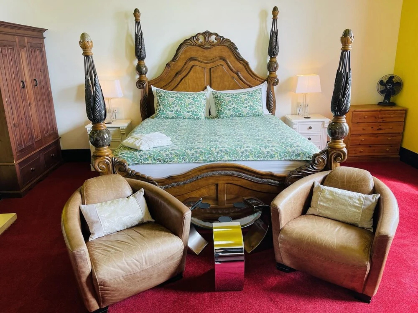 Captain Salazar Executive 2bed Penthouse Apartment