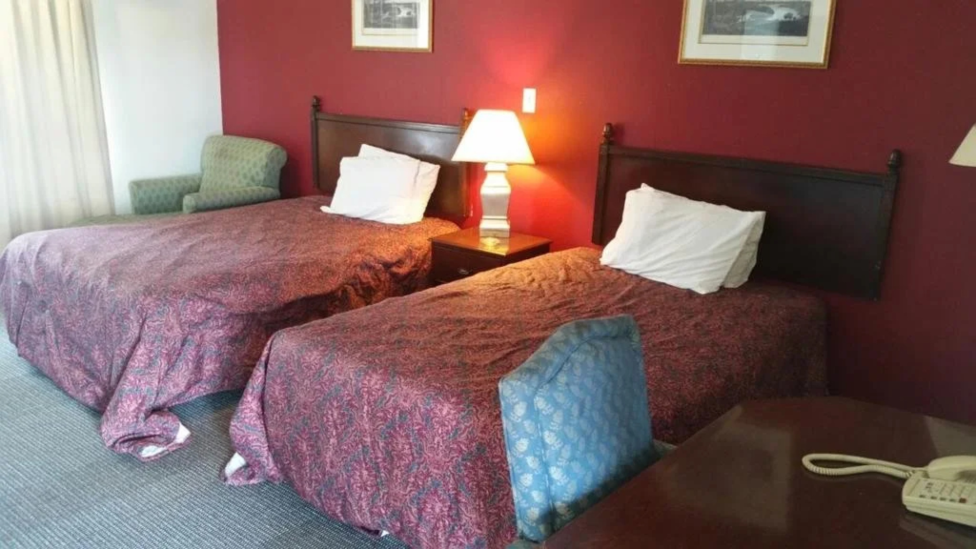 Maplehurst Motel