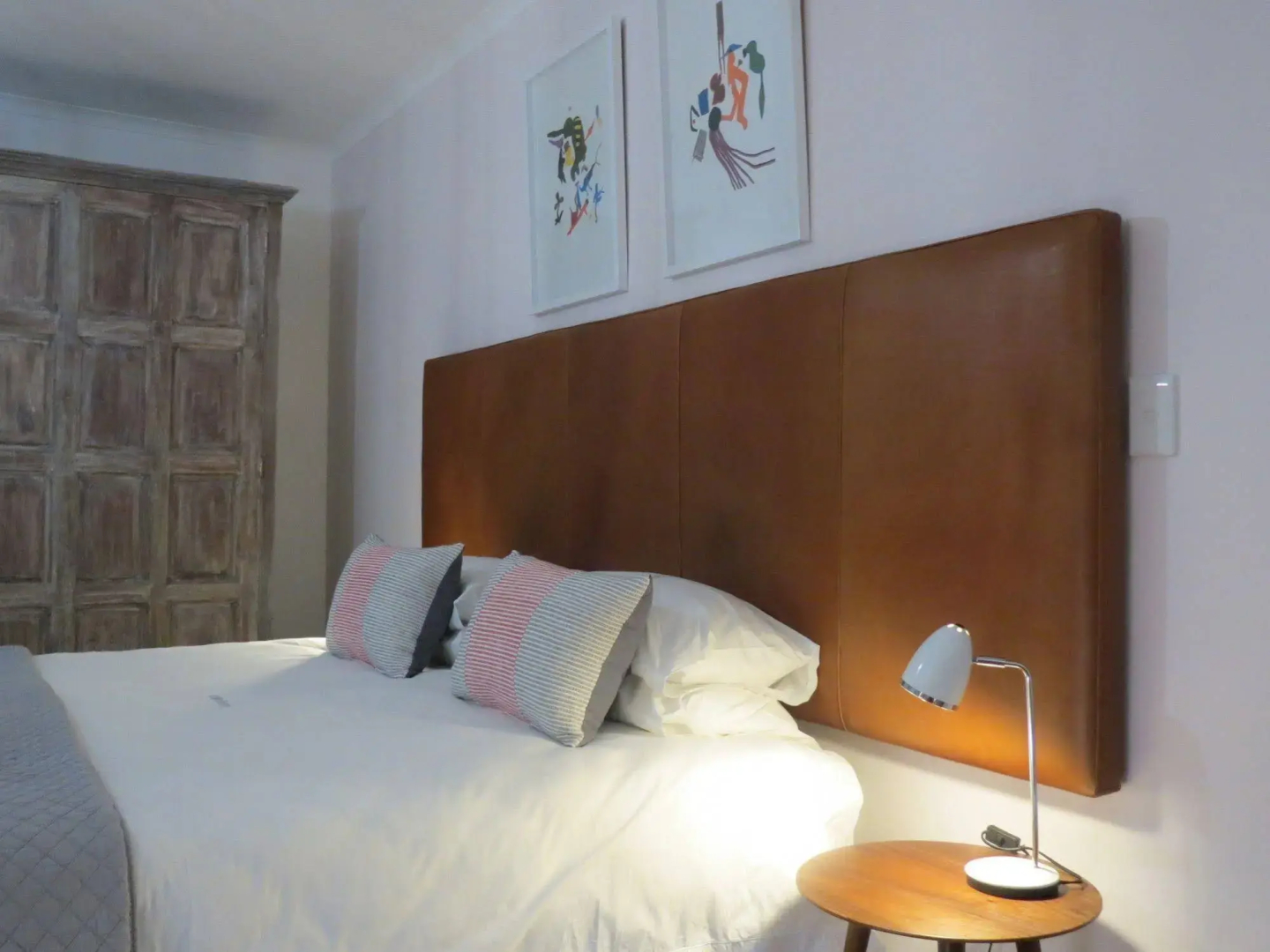Ballinderry - The Robertson Guest House