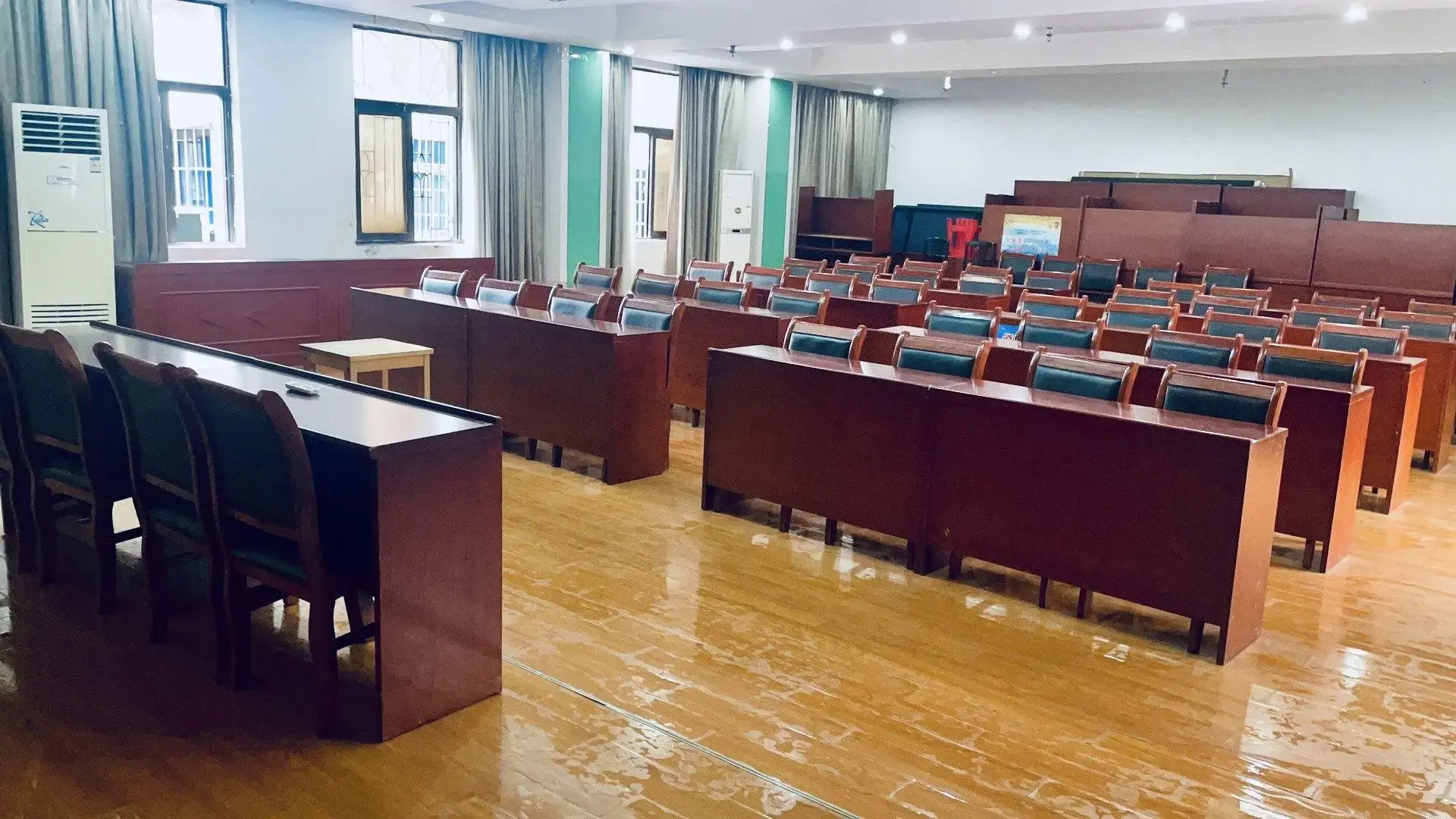 GreenTree Inn Jiangxi Yingtan Railway Station Square Business Hotel