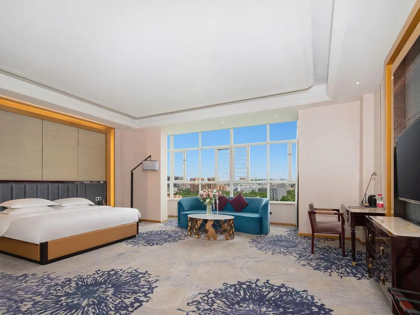 Metropolo Yining Development Zone Hotel