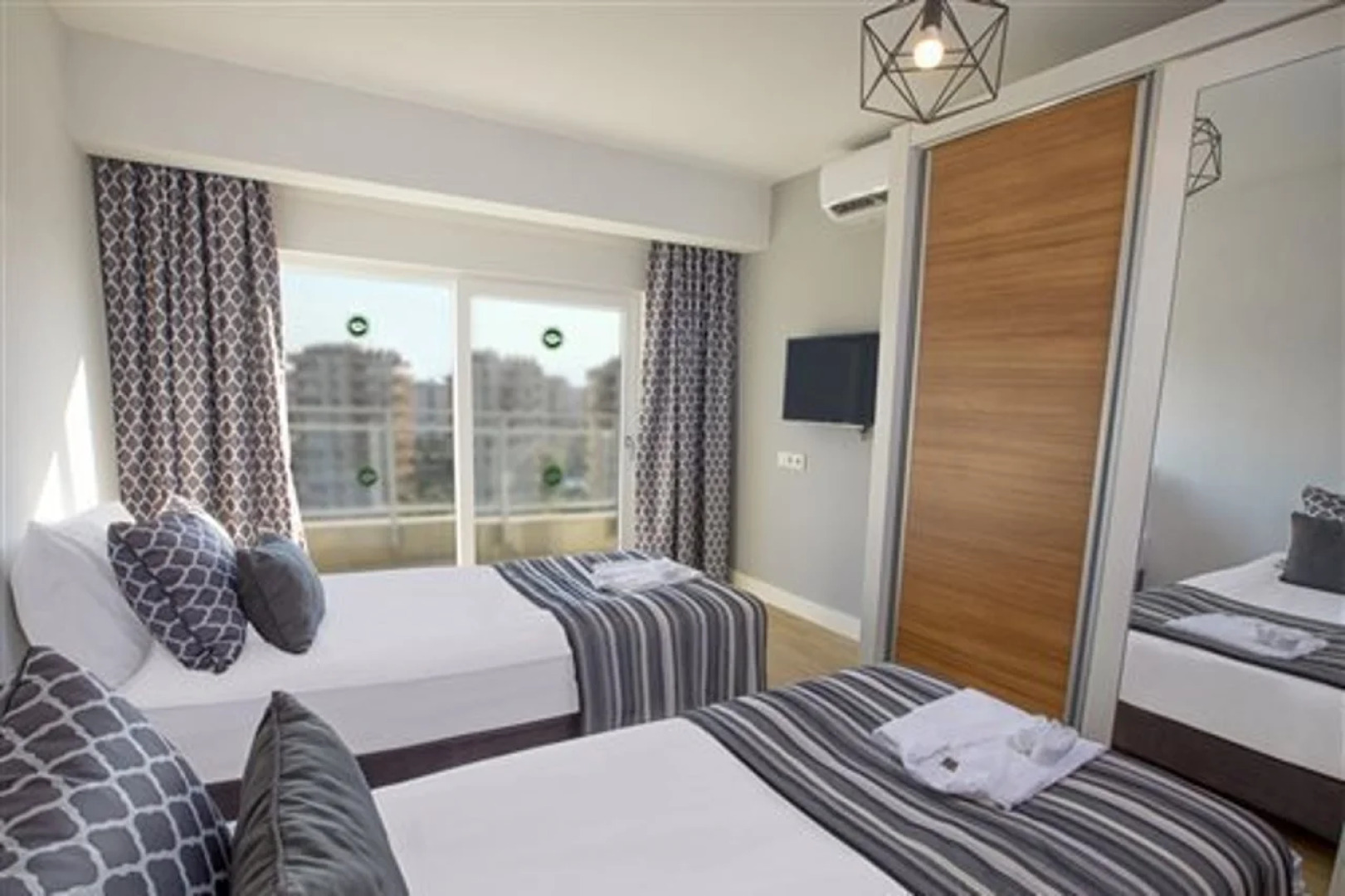 Greenwood Suites Resort