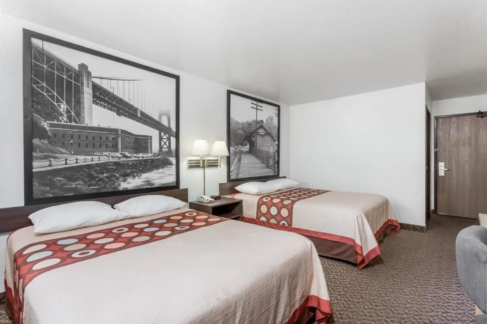 Super 8 Prince Frederick