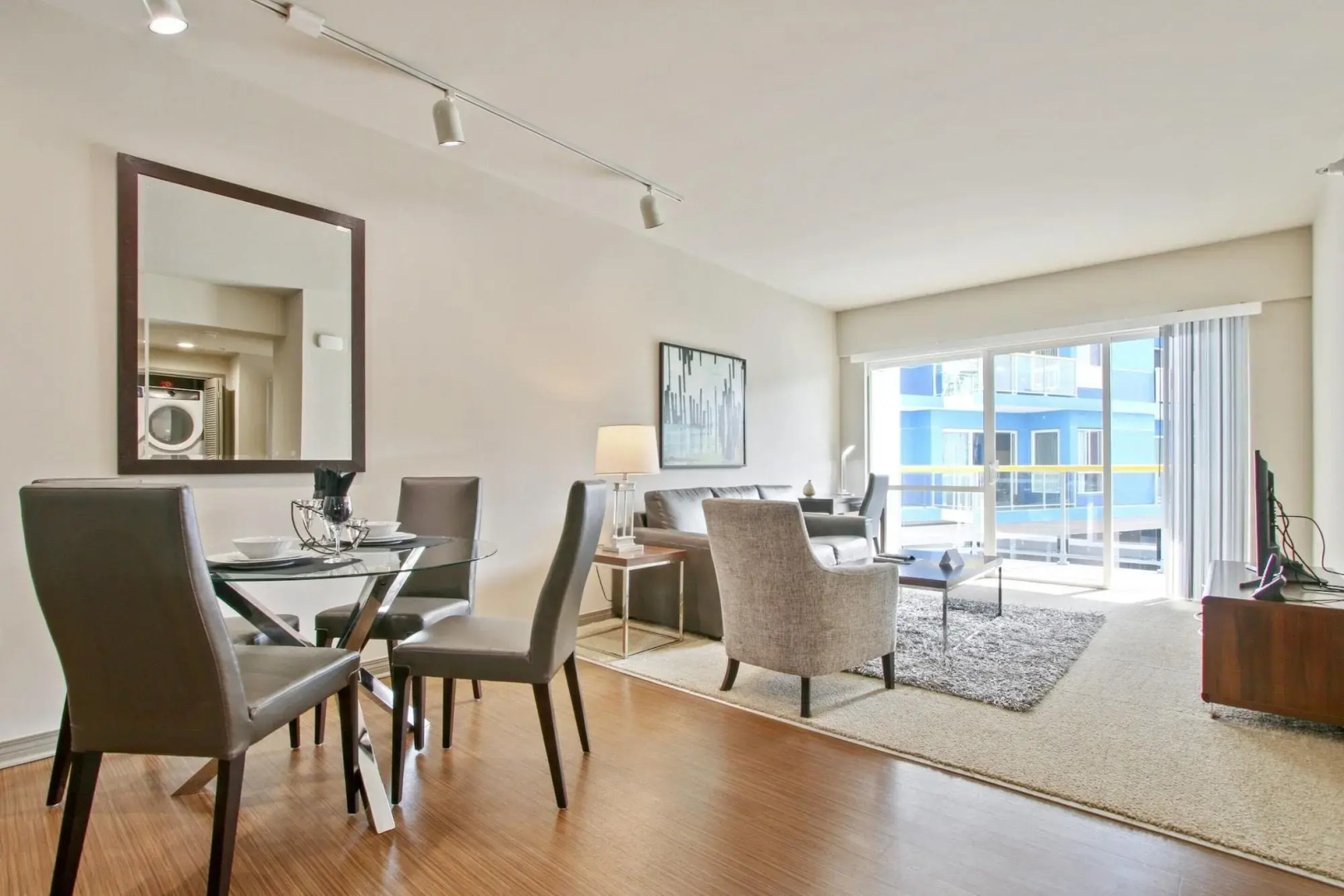 Global Luxury Suites at Marina Del Rey