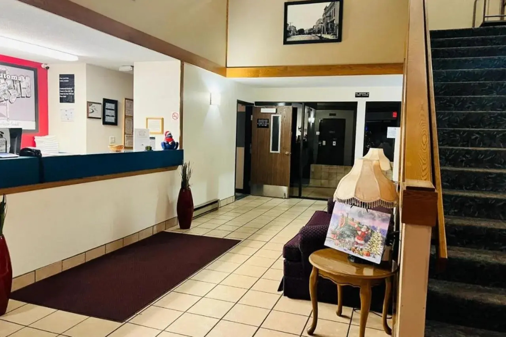 Wautoma Inn by OYO Near Airport WI 73