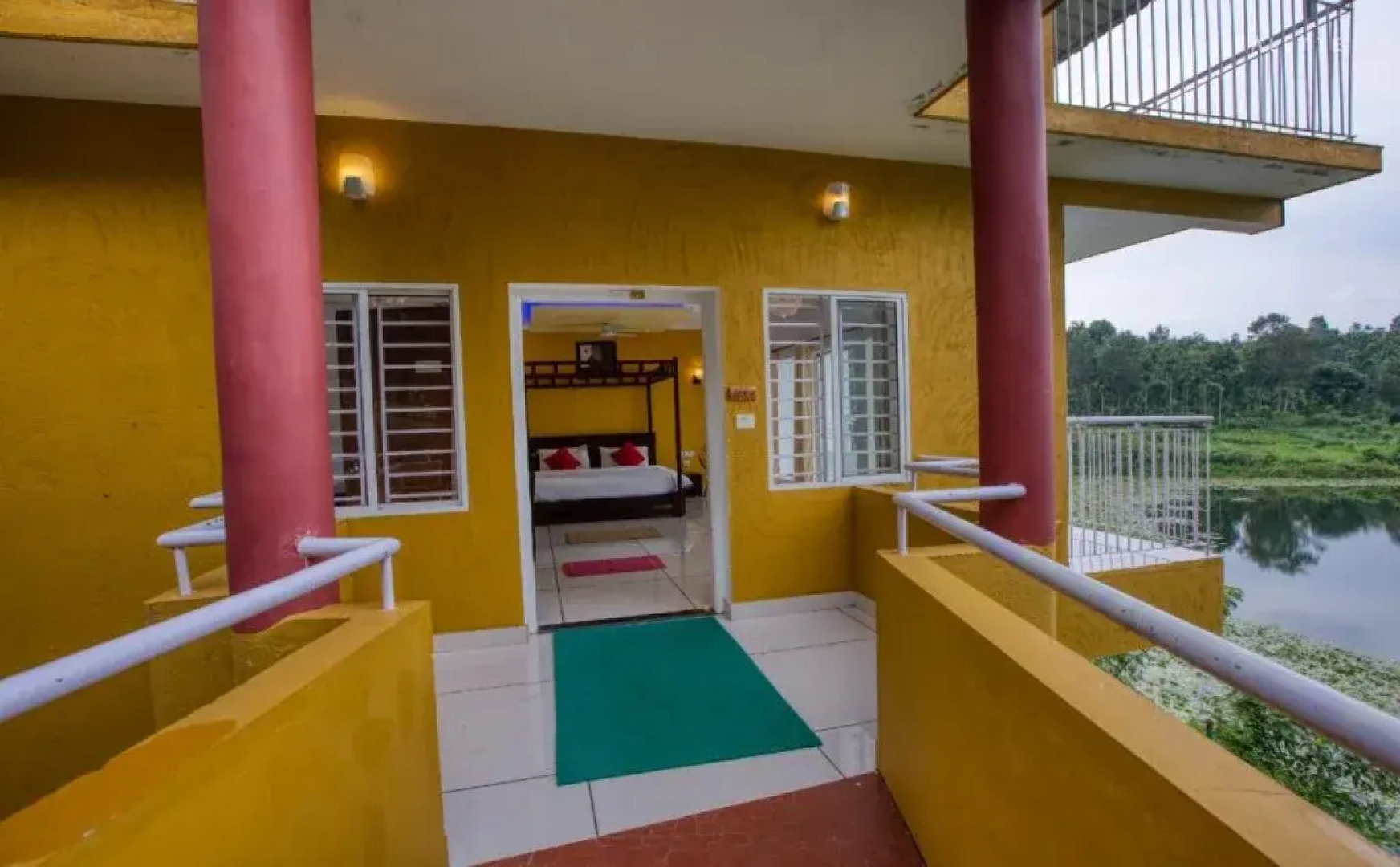 Karapuzha Village Resort