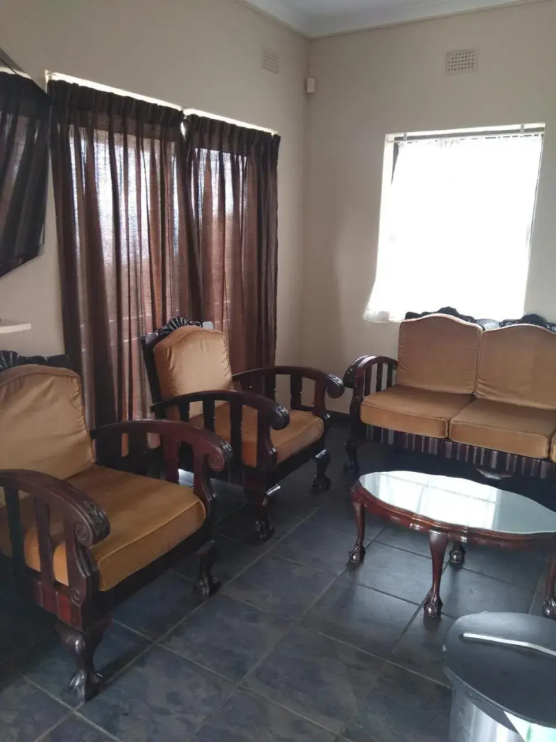 Henry's House on Sea