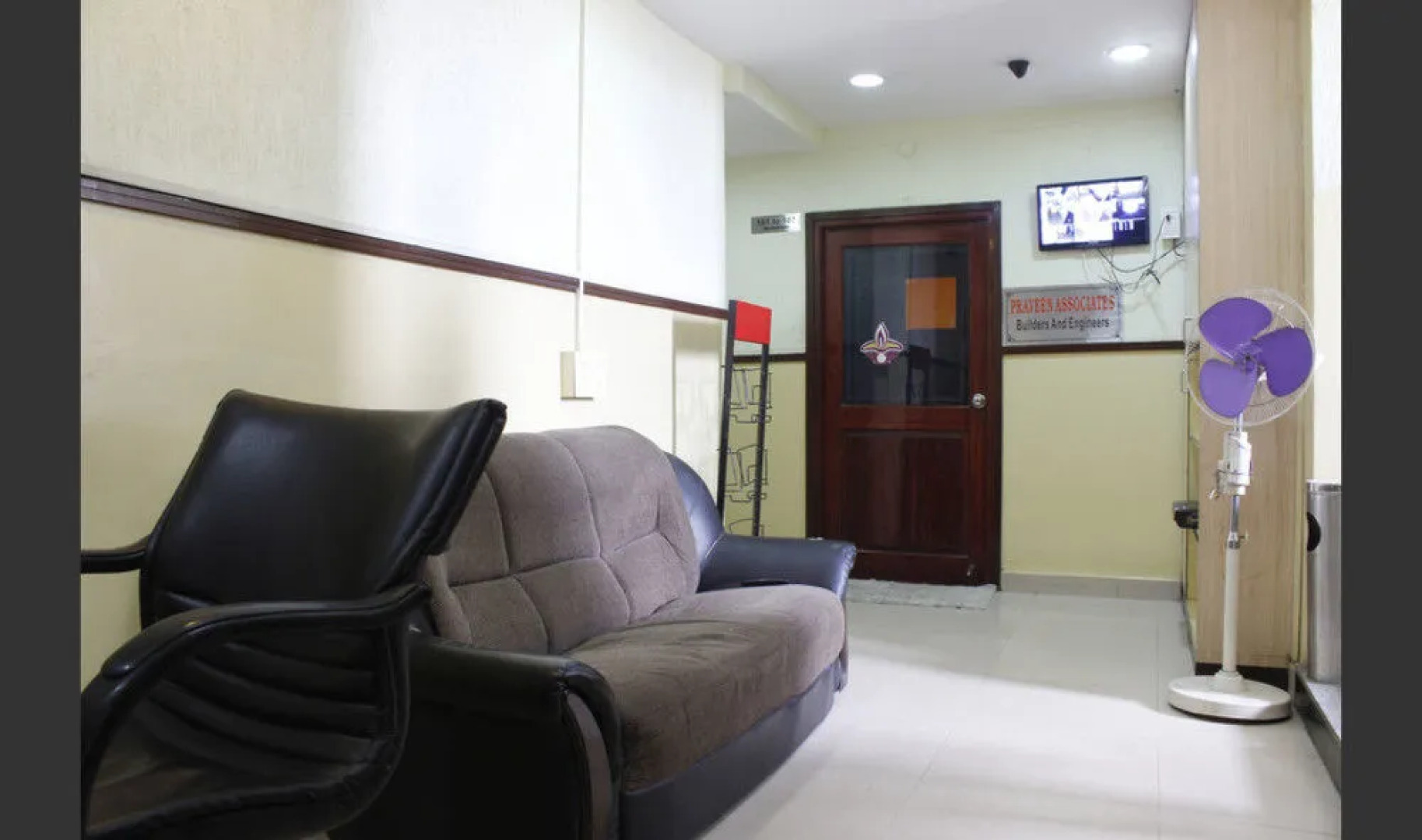 OYO 10107 Hotel Ankitha Residency