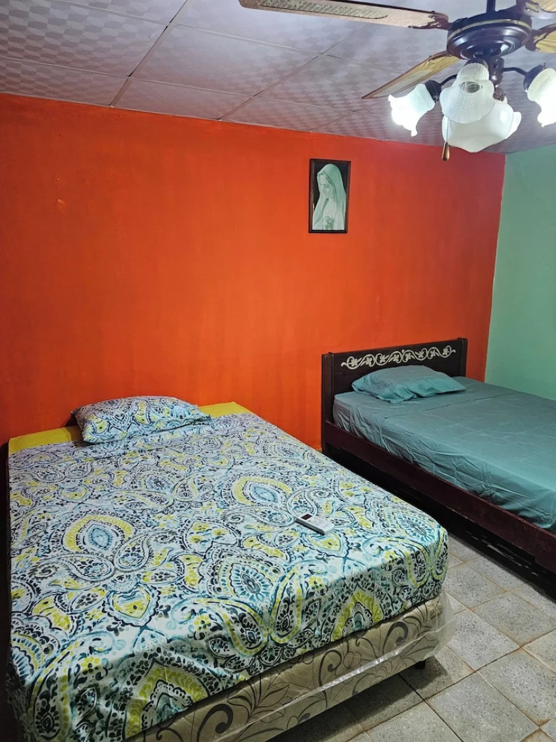 Cuartos independientes con baño privado