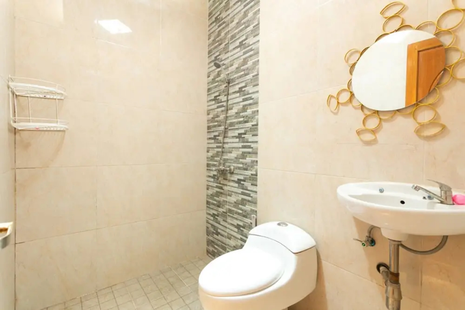 RedDoorz Syariah @ Sakinah Guesthouse