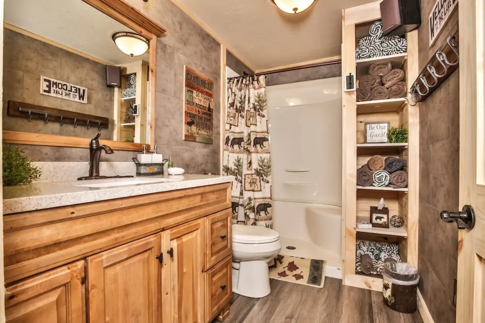 East Bay Hideaway - 4 Br Home