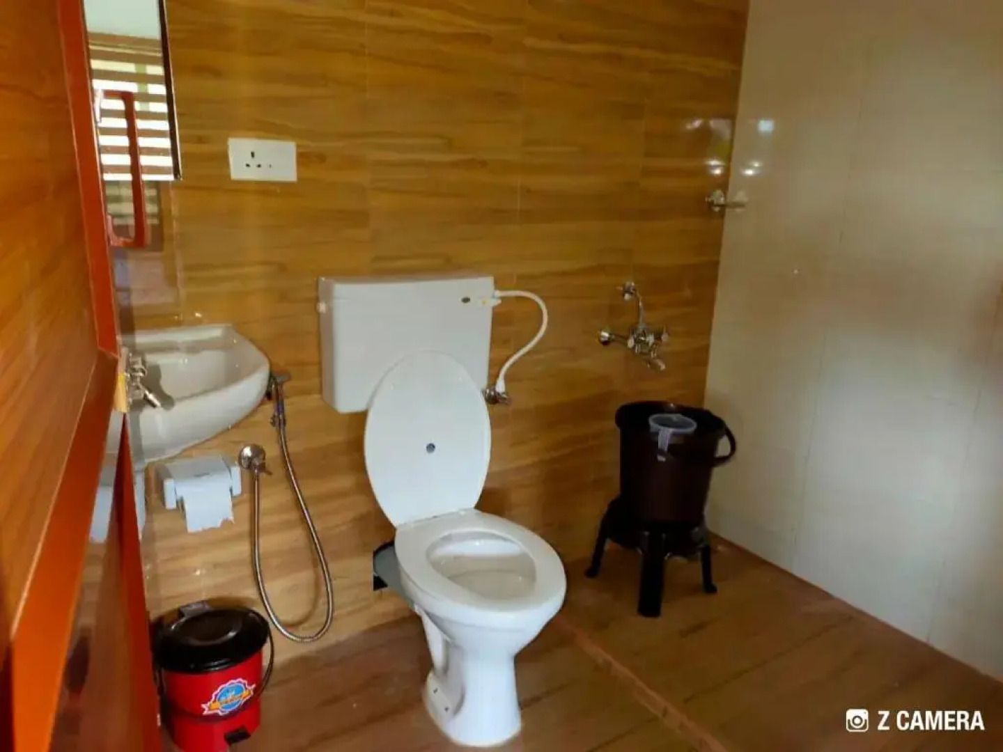 Noah's Nest Tree House