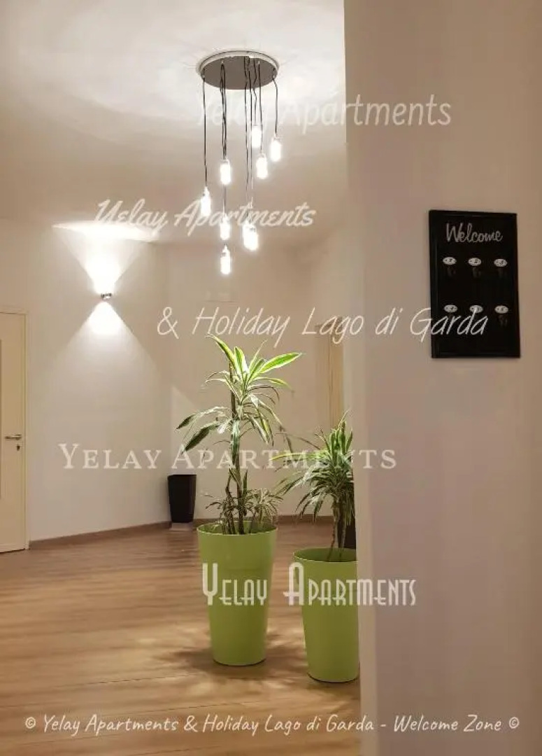 Yelay Apartments & Holiday Lago di Garda