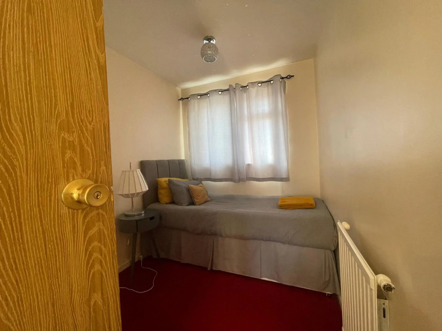 Swift Close Contractors & Leisure Apartment by Leecroft Stays