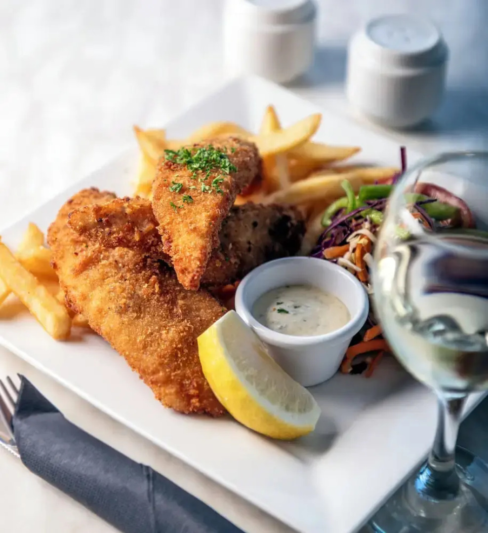 Lufra Beachside Hotel