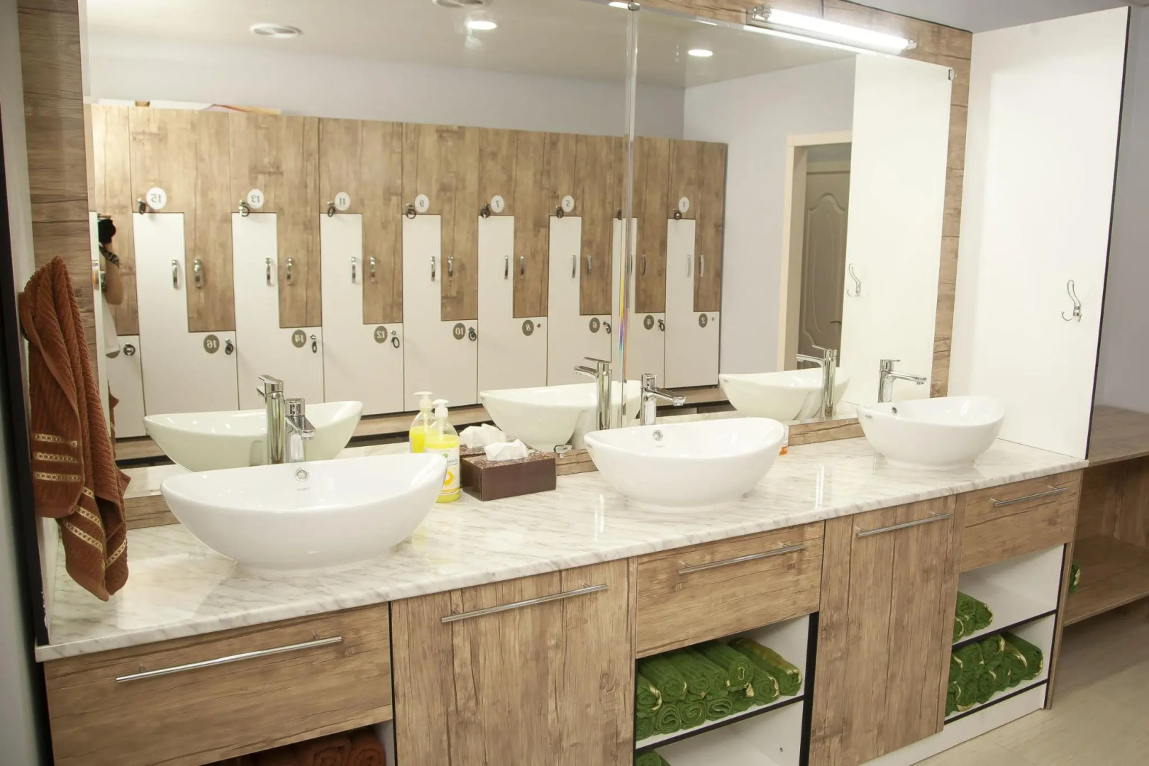 Отель Mira Stay