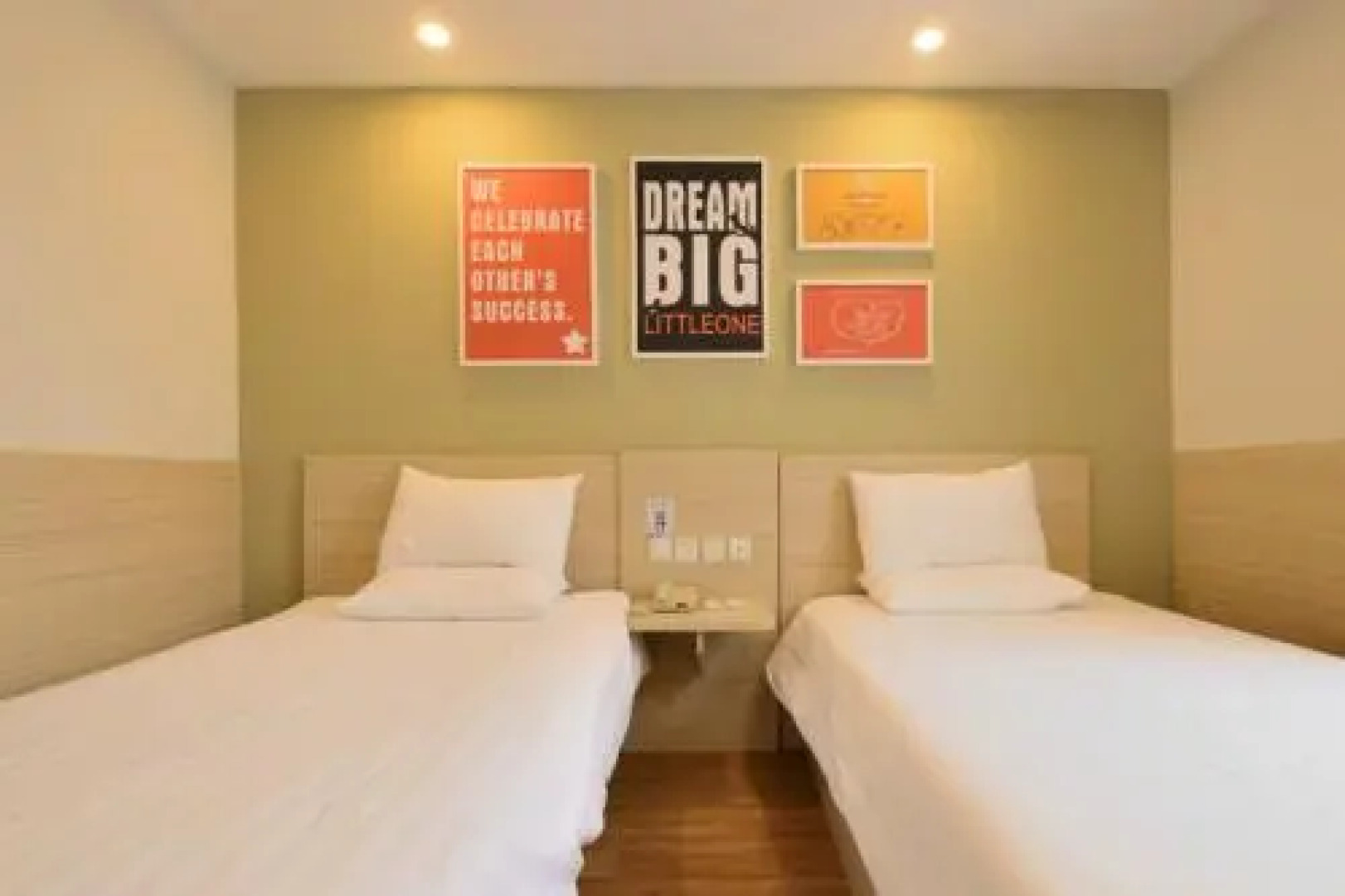 Hanting Guyuan City Government Hotel