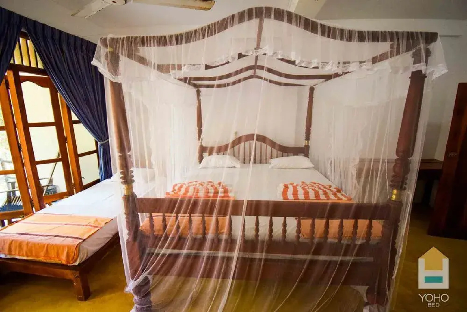 Yoho Green Garden Cabanas