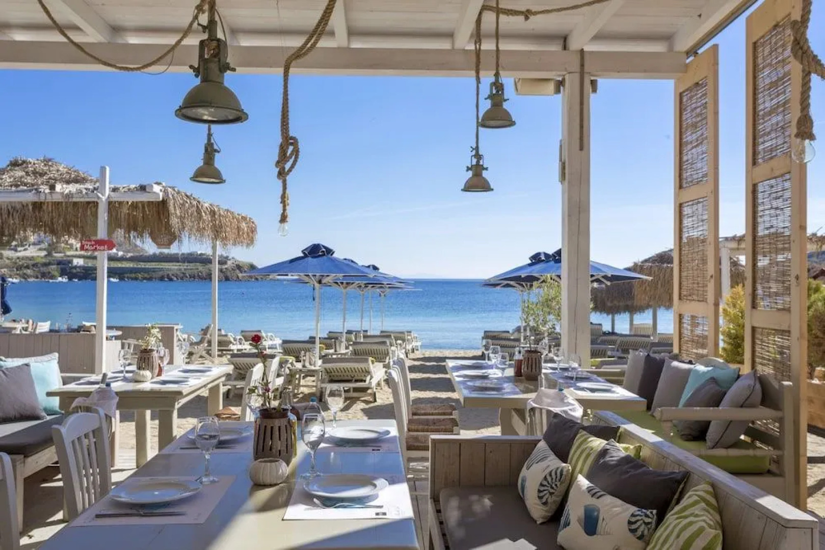 Kostantis Summer Villas and Suites