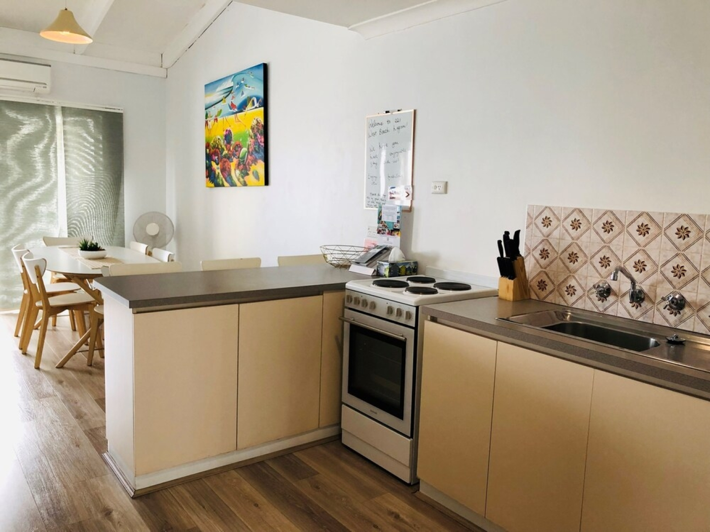 West Beach Lagoon 221 - Stylish Apartment