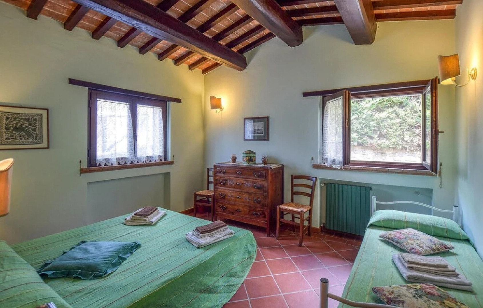 Beautiful Home in Monte Santa Maria Tibe With Outdoor Swimming Pool, Sauna and 5 Bedrooms