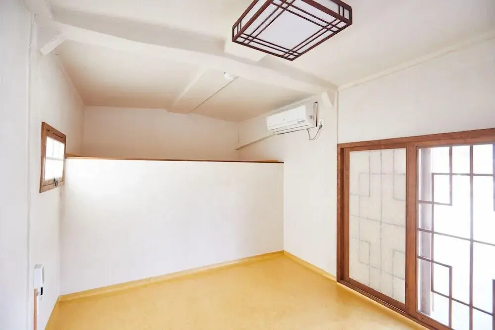 Choongsindang Hanok Traditional House